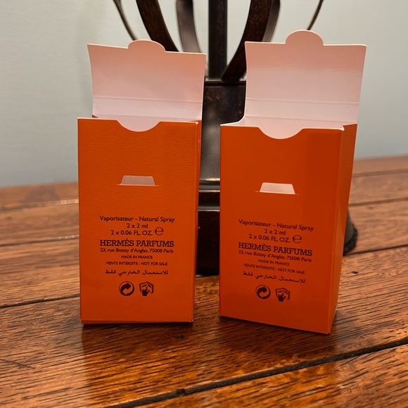 AUTHENTIC Hermes gift bags & embroidered ribbons - Picture 3 of 16